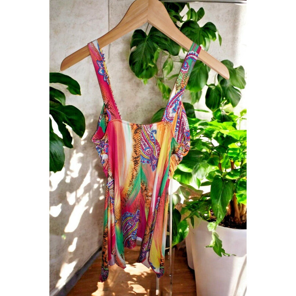 Venus Colorful Boho Style Sleeveless Top with Tassel Detail – Vibrant Multicolor - Picture 5 of 15